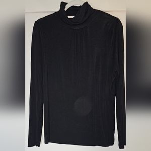 August Silk lightweight turtleneck